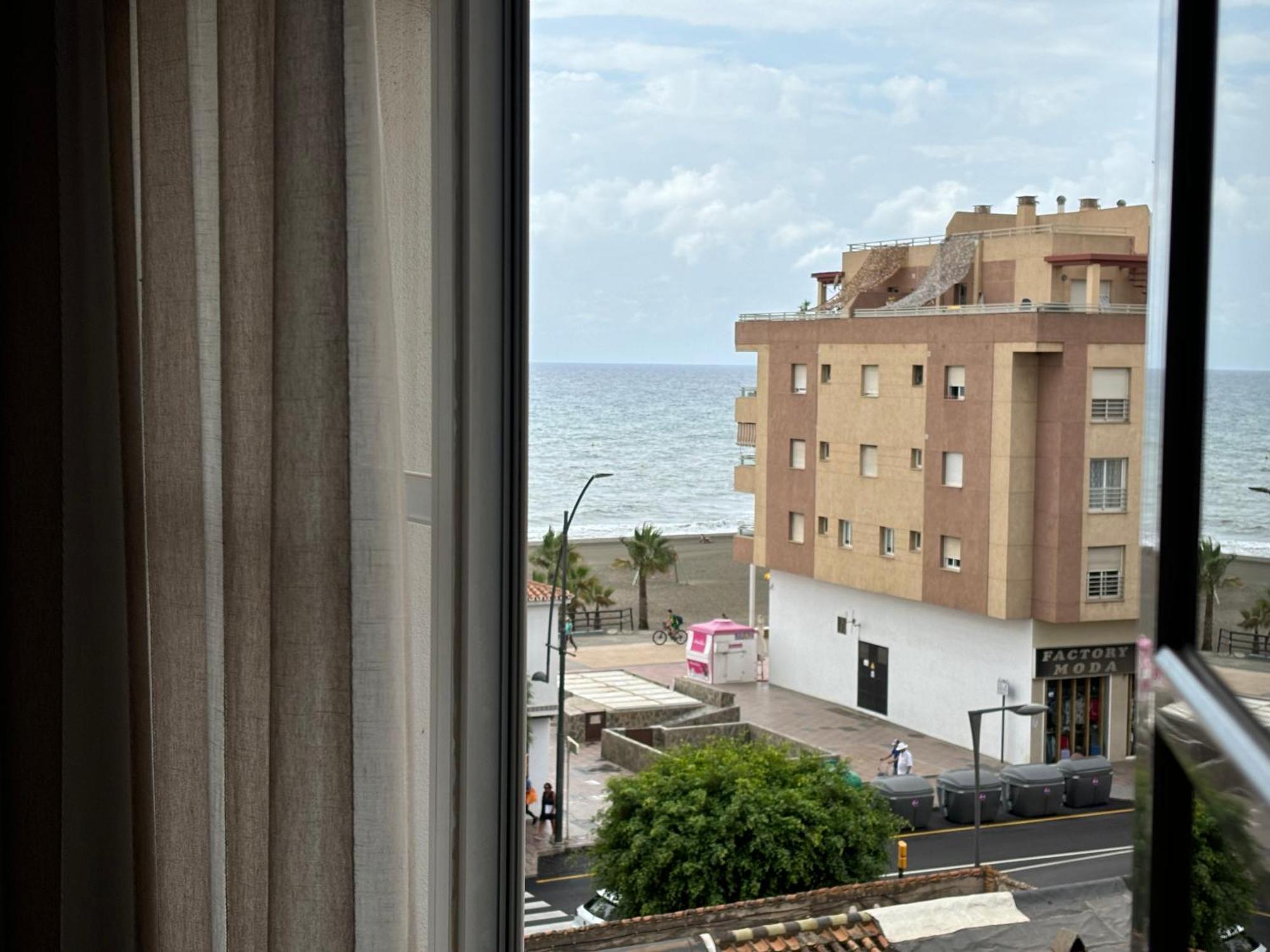 Vut Dulcinea Con Vistas Al Mar 2 Habitaciones Rincon de la Victoria Bagian luar foto